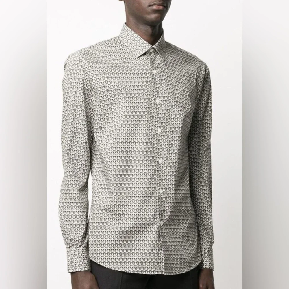 Salvatore Ferragamo Men’s Gancini Logo Print Button-Down Shirt M - Picture 1 of 8